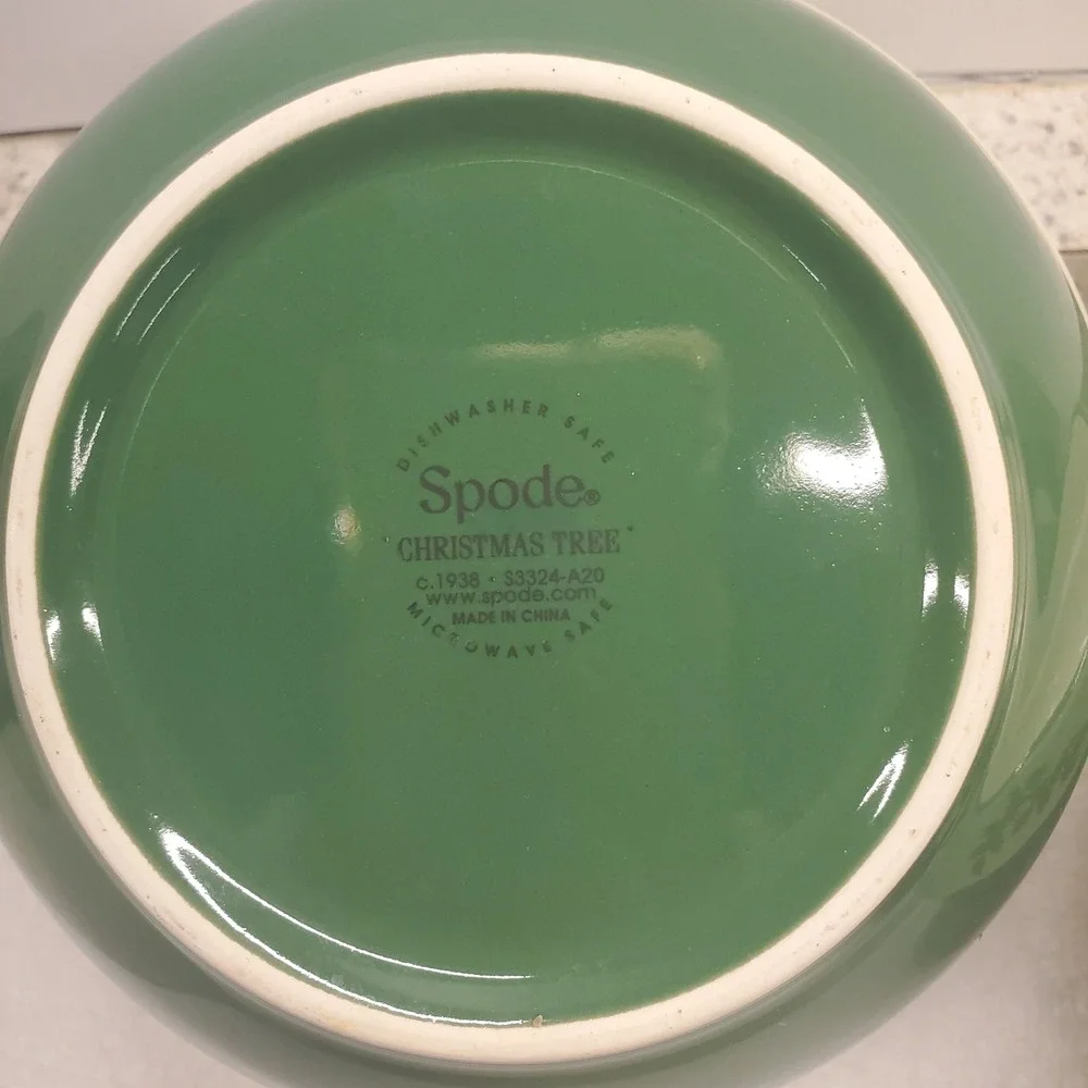 Spode Christmas Tree Mixing Bowls Set of 2 Green Cream Excellent Holiday Decor